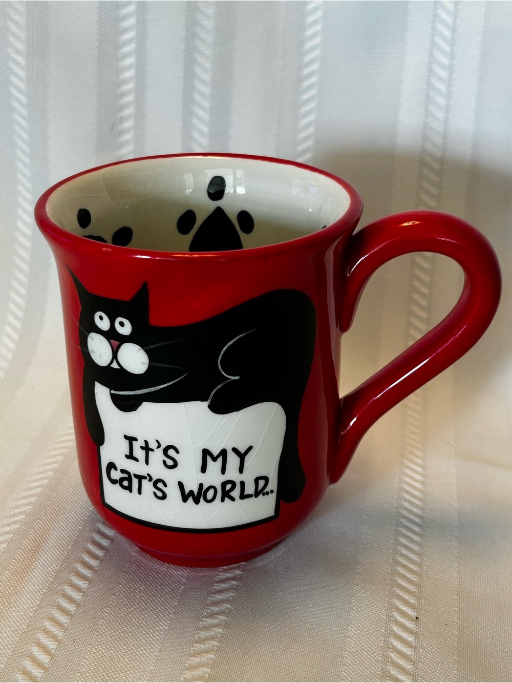 Lorrie Veasy Hand-Painted Cat World Coffee Tea Mug Red White Black Heart Drink